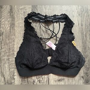 Victoria’s Secret Pink Black Lace Bralette Halter Back Removable Pads Large NWT